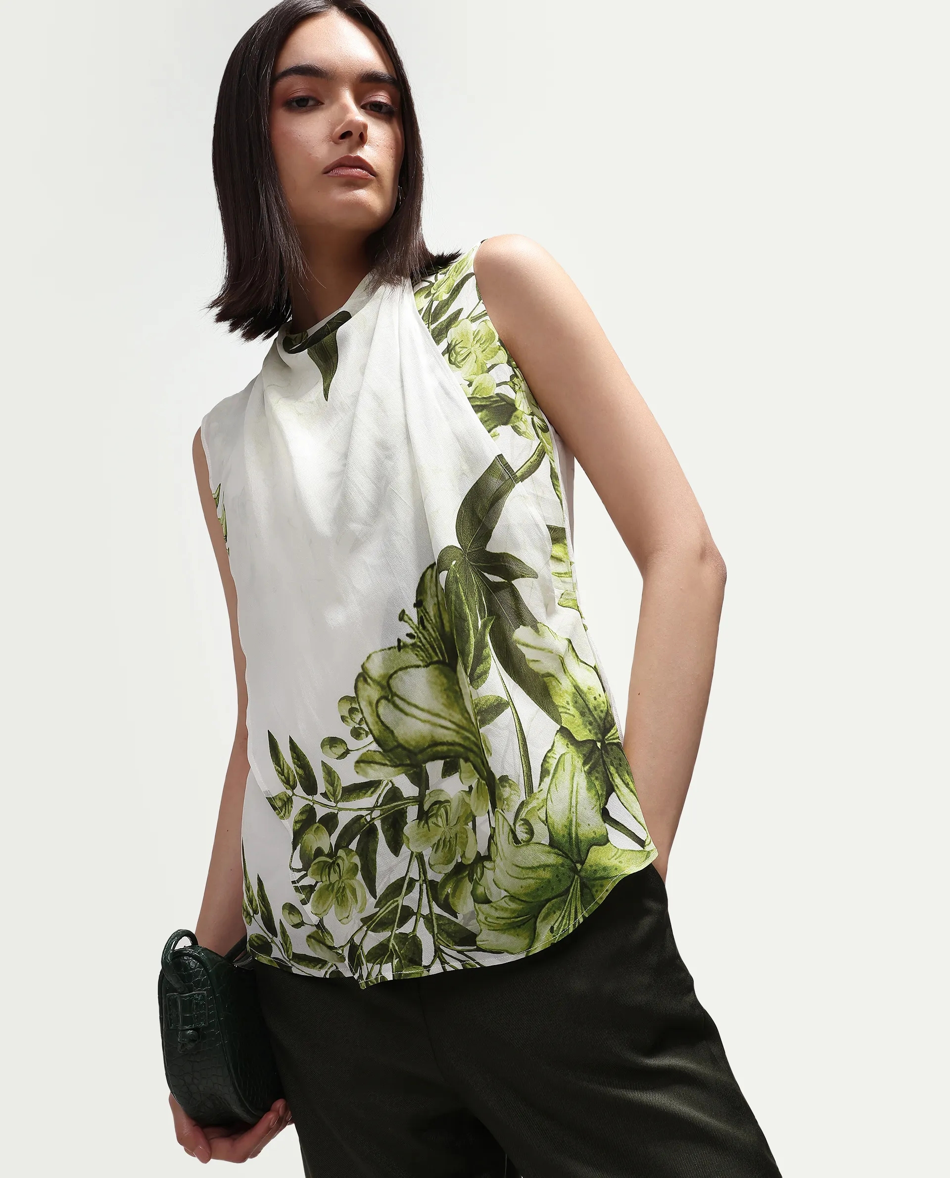 Floral Tops for Women